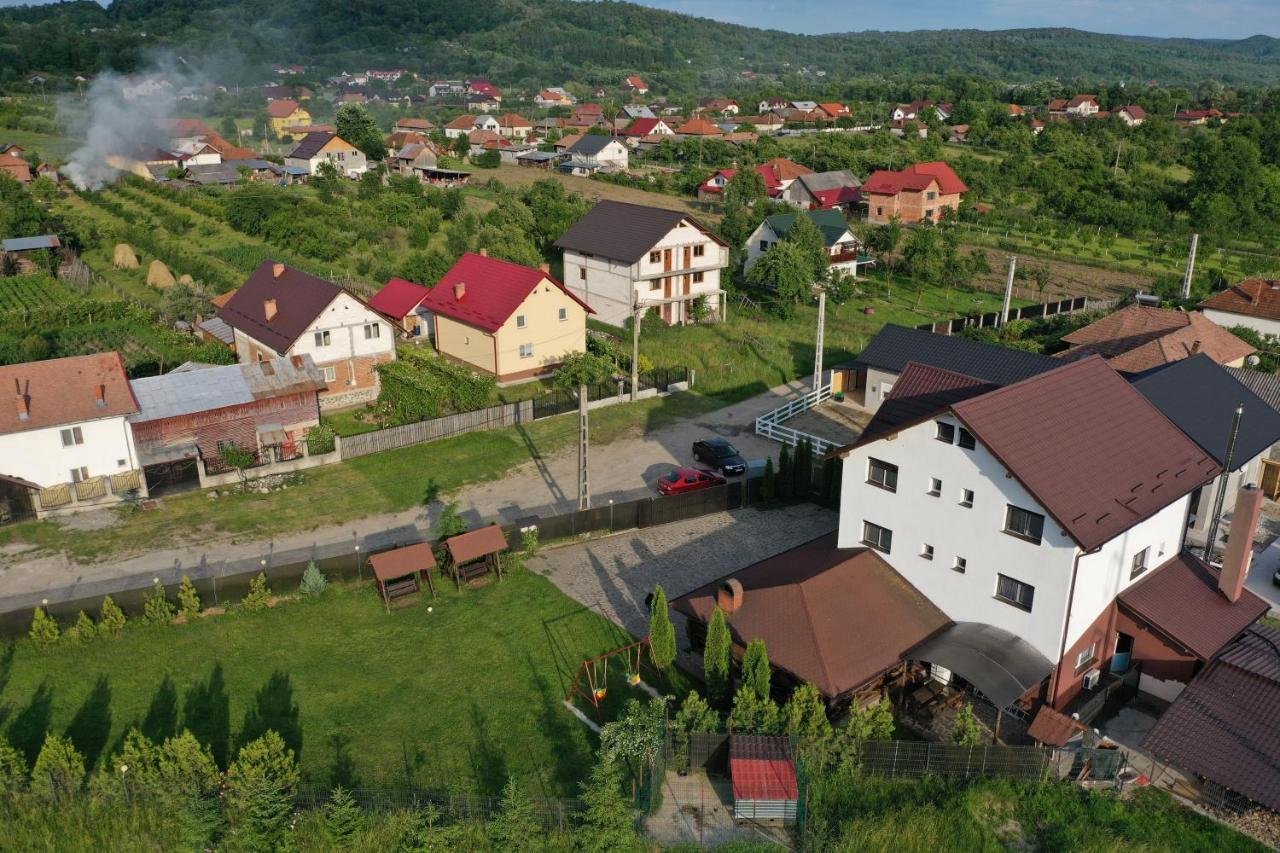 Pensiunea Lacul Albesti Albestii Paminteni Kültér fotó