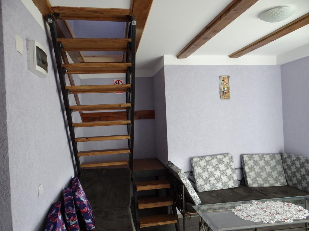 Pensiunea Lacul Albesti Albestii Paminteni Szoba fotó